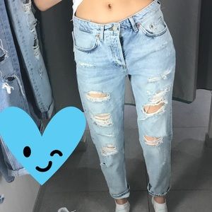 H&M Boyfriend jeans 💙
